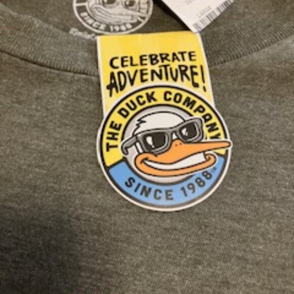 NEW with Tags   Unisex T-Shirt  Size Large - Picture 3 of 6